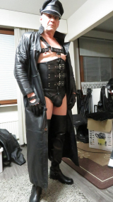 leather fetish gay juha vantanen from Finland