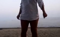Webcam Girl Playing On The Beach