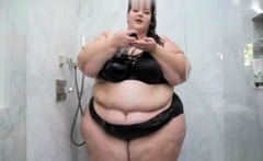 Hot Fat BBW Ex Girlfriend masturbating in the shower