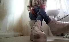 Crossdresser In Tight Jeans And Sneakers