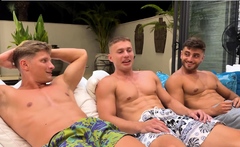 Straight muscled guy loves gay group sex