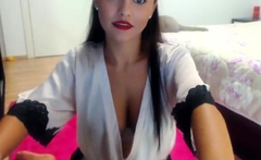 Brunette Solo Webcam Masturbation